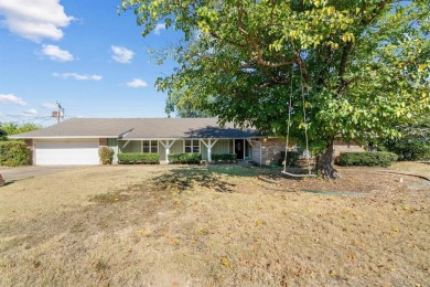 Spacious 1-Story Home with Pool on a Quiet Cul-de-Sac! Welcome on Diamond Oaks Golf and Country Club in Texas - for sale on GolfHomes.com, golf home, golf lot