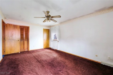 Private 3-Bedroom Home on a Wooded Lot Near Mill Creek Park

 on Metro Parks Par-3 Golf Course in Ohio - for sale on GolfHomes.com, golf home, golf lot