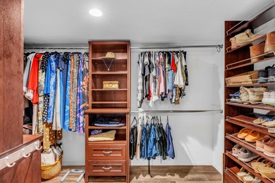 Discover this exceptional 2-bedroom plus den, 2-bathroom on Tahquitz Creek Golf Resort in California - for sale on GolfHomes.com, golf home, golf lot