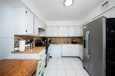 Spacious and well-maintained residence located in one of on Bonaventure Country Club in Florida - for sale on GolfHomes.com, golf home, golf lot