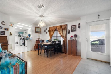 Wow.  A spacious 1500+ square foot POOL home in the lovely golf on Brookridge Country Club in Florida - for sale on GolfHomes.com, golf home, golf lot