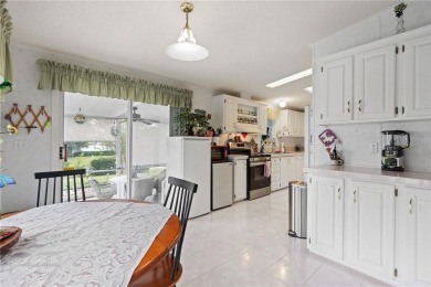 Wow.  A spacious 1500+ square foot POOL home in the lovely golf on Brookridge Country Club in Florida - for sale on GolfHomes.com, golf home, golf lot