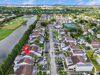 Beautifully updated 1 bedroom, 1.5 bathroom first-floor condo in on Doral Golf Resort in Florida - for sale on GolfHomes.com, golf home, golf lot