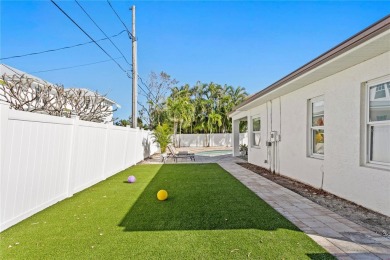 Experience the best of Snell Isle living in this beautifully on The Renaisssance Vinoy Golf Club in Florida - for sale on GolfHomes.com, golf home, golf lot