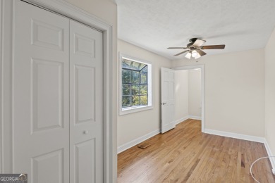 MOVE-IN READY, Extremely Clean and Well Maintained Traditional on Newnan Country Club in Georgia - for sale on GolfHomes.com, golf home, golf lot