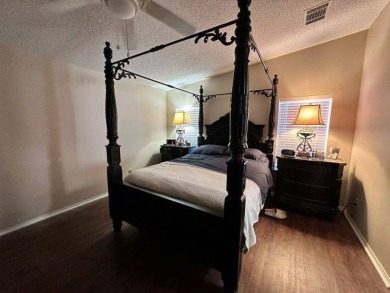 PRICE REDUCED ~ to $119,900. This spacious and meticulously on Four Lakes Golf Club in Florida - for sale on GolfHomes.com, golf home, golf lot