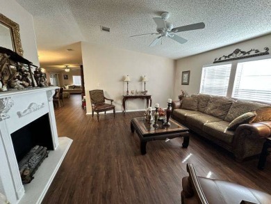 PRICE REDUCED ~ to $119,900. This spacious and meticulously on Four Lakes Golf Club in Florida - for sale on GolfHomes.com, golf home, golf lot