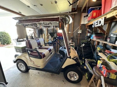 PRICE REDUCED ~ to $119,900. This spacious and meticulously on Four Lakes Golf Club in Florida - for sale on GolfHomes.com, golf home, golf lot