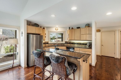 This stunning single level townhome in Rivers Edge Village on Rivers Edge Golf Resort in Oregon - for sale on GolfHomes.com, golf home, golf lot