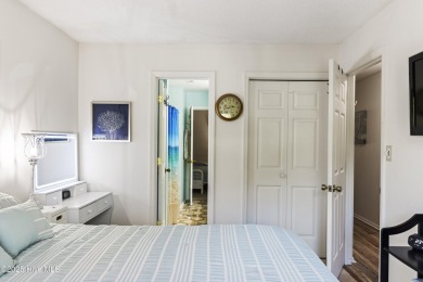 Stunning Condo with Intracoastal Waterway Views!

Discover on Brick Landing Plantation Yacht and Golf Club in North Carolina - for sale on GolfHomes.com, golf home, golf lot