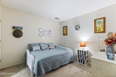 Stunning Condo with Intracoastal Waterway Views!

Discover on Brick Landing Plantation Yacht and Golf Club in North Carolina - for sale on GolfHomes.com, golf home, golf lot