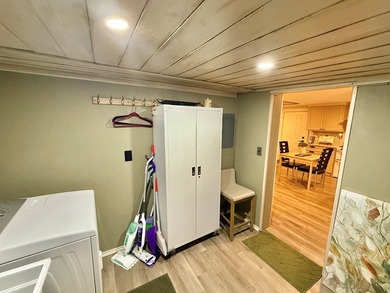 This stunning 2-bedroom, 2-bath partially furnished manufactured on Pendleton Harbor in Texas - for sale on GolfHomes.com, golf home, golf lot