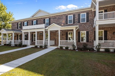 Holiday Special! Choose either a FREE golf cart or a Move-In on Carolina Colours Golf Club in North Carolina - for sale on GolfHomes.com, golf home, golf lot