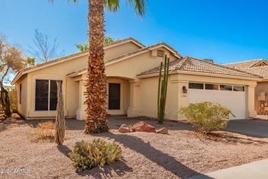 Here is your chance to own a golf course lot! This 4-bedroom on Ahwatukee Country Club in Arizona - for sale on GolfHomes.com, golf home, golf lot