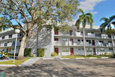 COME AND MAKE THIS PROPERTY  YOURS. BEAUTIFUL 2/2 CONDO on Colony West Country Club in Florida - for sale on GolfHomes.com, golf home, golf lot