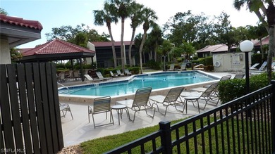 SUPER value and SUPER convenient! This first-floor 2-bedroom on The Landings Yacht, Golf and Tennis Club in Florida - for sale on GolfHomes.com, golf home, golf lot