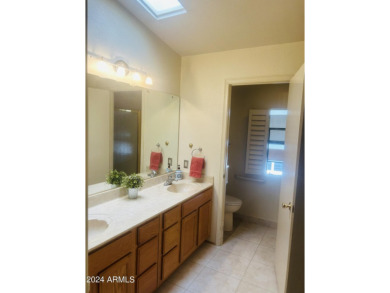 MOTIVATED SELLER REDUCED PRICE!! 2bd/2ba, open floor plan with on Paradise Peak Golf Course in Arizona - for sale on GolfHomes.com, golf home, golf lot
