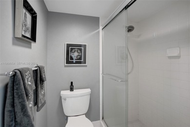 Don't walk but run to this lovely, remodeled 2/2 condo on Flamingo Lakes Country Club in Florida - for sale on GolfHomes.com, golf home, golf lot