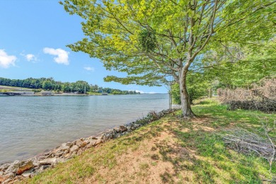 The perfect lakefront lot in the perfect location! on Mariners Landing Golf and Country Club in Virginia - for sale on GolfHomes.com, golf home, golf lot