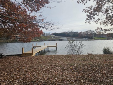 The perfect lakefront lot in the perfect location! on Mariners Landing Golf and Country Club in Virginia - for sale on GolfHomes.com, golf home, golf lot