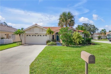 Spacious 3Br+/2Bath home in Hunters Ridge.  This home will on Hunters Ridge Country Club in Florida - for sale on GolfHomes.com, golf home, golf lot