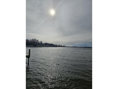 The perfect lakefront lot in the perfect location! on Mariners Landing Golf and Country Club in Virginia - for sale on GolfHomes.com, golf home, golf lot