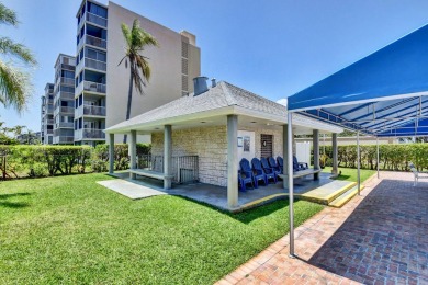 East Boca. 30-year inspection just passed. Totally updated on Ocean Breeze Golf and Country Club in Florida - for sale on GolfHomes.com, golf home, golf lot