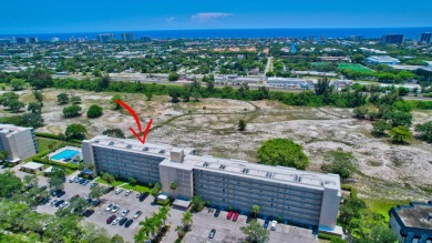 East Boca. 30-year inspection just passed. Totally updated on Ocean Breeze Golf and Country Club in Florida - for sale on GolfHomes.com, golf home, golf lot