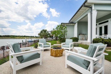 Effortless waterfront living begins here--this fully furnished on Lamar Golf Course in Texas - for sale on GolfHomes.com, golf home, golf lot