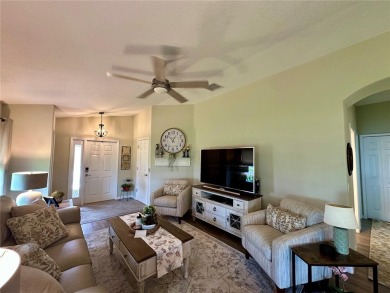 Move-In Ready  Fully Updated - Heritage Pines 55+ Golf Community on Heritage Pines Country Club in Florida - for sale on GolfHomes.com, golf home, golf lot