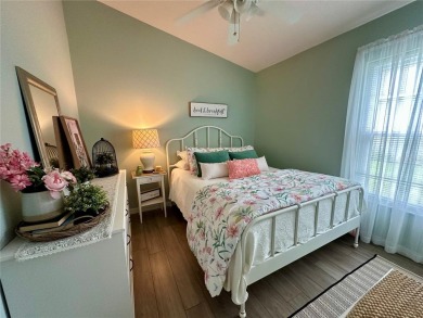 Move-In Ready  Fully Updated - Heritage Pines 55+ Golf Community on Heritage Pines Country Club in Florida - for sale on GolfHomes.com, golf home, golf lot
