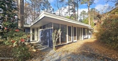 Welcome to 780 S Ridge Street, nestled on one of the most on Southern Pines Country Club in North Carolina - for sale on GolfHomes.com, golf home, golf lot