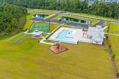 Welcome to this beautifully designed 5-bedroom, 3-bathroom home on The Members Club At Grande Dunes in South Carolina - for sale on GolfHomes.com, golf home, golf lot