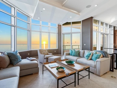 It has been 20 years since a penthouse came to market at Regent on Links on Longboat Golf Club in Florida - for sale on GolfHomes.com, golf home, golf lot