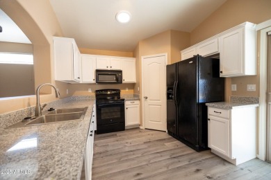 New remodel ready to be yours in the ever growing San Tan on The Links Golf Club At Queen Creek in Arizona - for sale on GolfHomes.com, golf home, golf lot