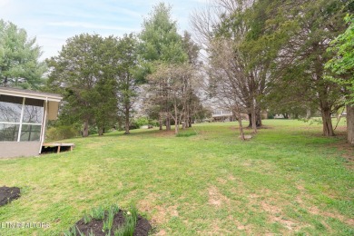 SELLER PAID 2-1 RATE BUYDOWN AVAILABLE! This completely on The Country Club Inc. in Tennessee - for sale on GolfHomes.com, golf home, golf lot