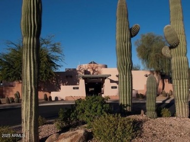 Step into this lovely 2-bedroom, 2-bath home nestled in the on Coyote Lakes Golf Club in Arizona - for sale on GolfHomes.com, golf home, golf lot
