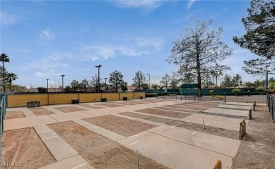 55+ Sun City Summerlin Offers - Single Story on Highland Falls Golf Club in Nevada - for sale on GolfHomes.com, golf home, golf lot