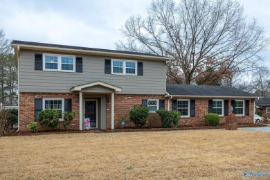 Great home in Eastwood School District.  This home is on Point Mallard Golf Course in Alabama - for sale on GolfHomes.com, golf home, golf lot