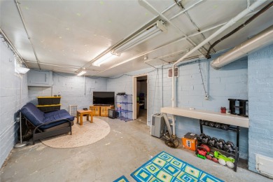 What a delightful gem on Des Moines Southside, complete with on Wakonda Club in Iowa - for sale on GolfHomes.com, golf home, golf lot