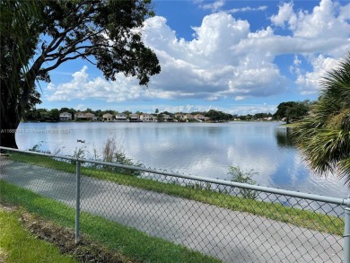 Welcome to this beautifully updated 2-bedroom, 2-bath apartment on Pembroke Lakes Golf Club in Florida - for sale on GolfHomes.com, golf home, golf lot