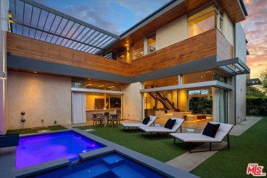 In the heart of Mar Vista one of Los Angeles' most eclectic and on Penmar Golf Course in California - for sale on GolfHomes.com, golf home, golf lot