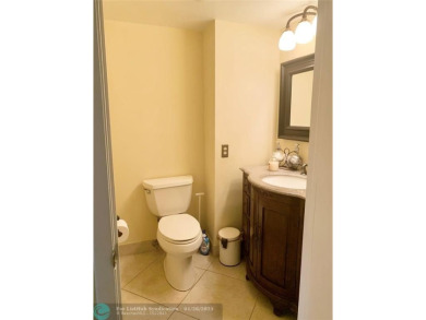 Amazing two bedroom, two and a half bath, guard gated townhouse on Boca Lago Golf and Country Club in Florida - for sale on GolfHomes.com, golf home, golf lot