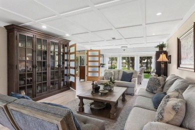 Beautifully renovated 3-bedroom, 2-bathroom condo offers a on Quail Ridge Golf Course and Country Club in Florida - for sale on GolfHomes.com, golf home, golf lot
