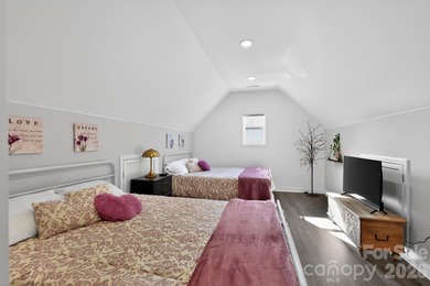 Welcome to 401 Grand Harbor Boulevard, a beautifully updated on The Patriot Golf Club At Grand Harbor in South Carolina - for sale on GolfHomes.com, golf home, golf lot