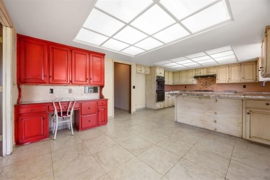 Contemporary Home with Golf Course Views. A Rare Opportunity in on The Greens Country Club in Oklahoma - for sale on GolfHomes.com, golf home, golf lot