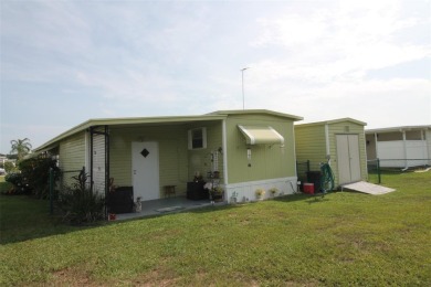 Wonderful and well-maintained mobile home with 3 bedrooms/1.5 on Betmar Acres Golf Club in Florida - for sale on GolfHomes.com, golf home, golf lot