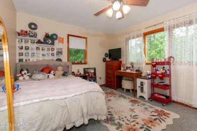 Discover your ideal rural peaceful retreat right in time for on Minnesott Golf and Country Club in North Carolina - for sale on GolfHomes.com, golf home, golf lot