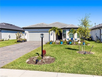 *Better than New* and built in 2025....still under Builder on Old Corkscrew Golf Club in Florida - for sale on GolfHomes.com, golf home, golf lot