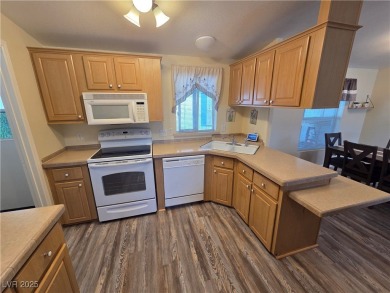 **Lot owned! No Lot Rent!** Beautifully Finished 3-Bedroom Home on Desert Greens Golf Course in Nevada - for sale on GolfHomes.com, golf home, golf lot